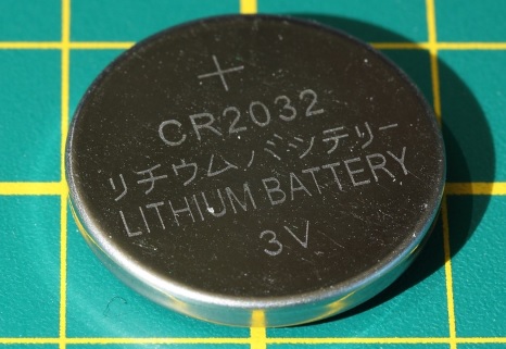 Investigadores encuentran la forma de generar nuevas baterías de litio a partir de teléfonos usados