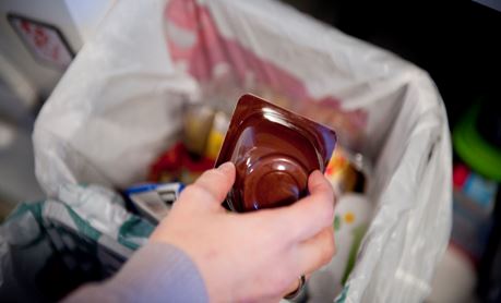8 de cada 10 españoles afirman contribuir desde casa al reciclaje de los envases del contenedor amarillo